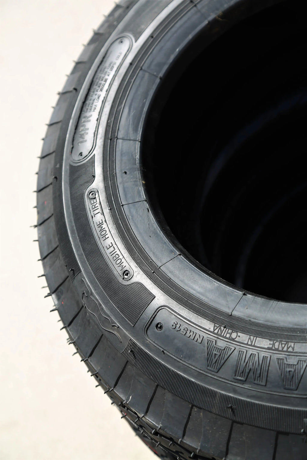 Set of 4 Heavy Duty Trailer Tires N685