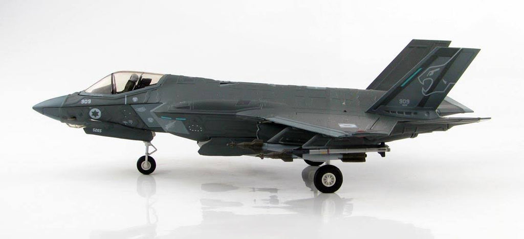 F-35I Adir 1:72 Model U9300