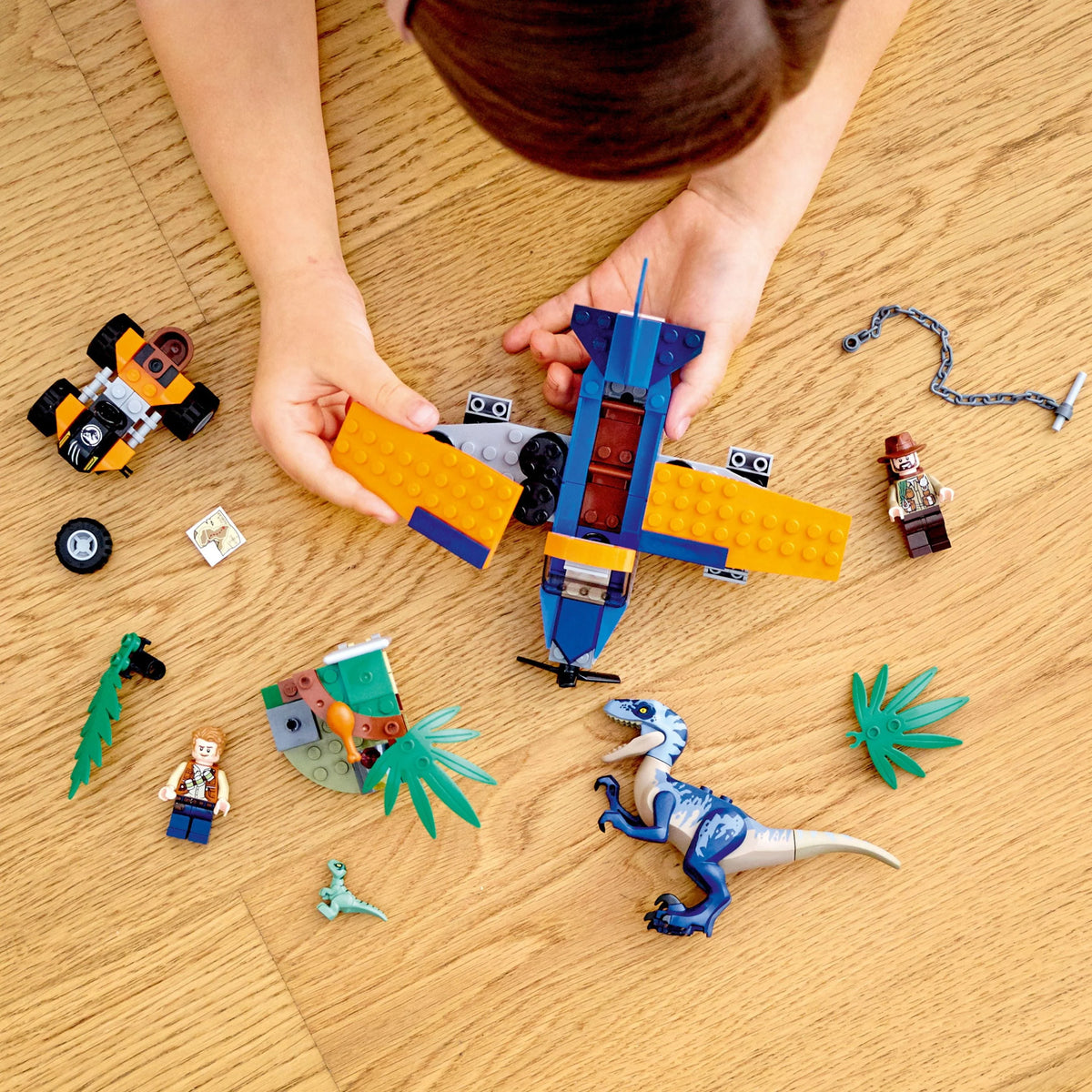 Jurassic World Dinosaur Building Set 101 Pieces A6830