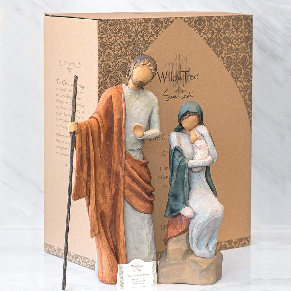 Sculpted hand-painted nativity figures N633