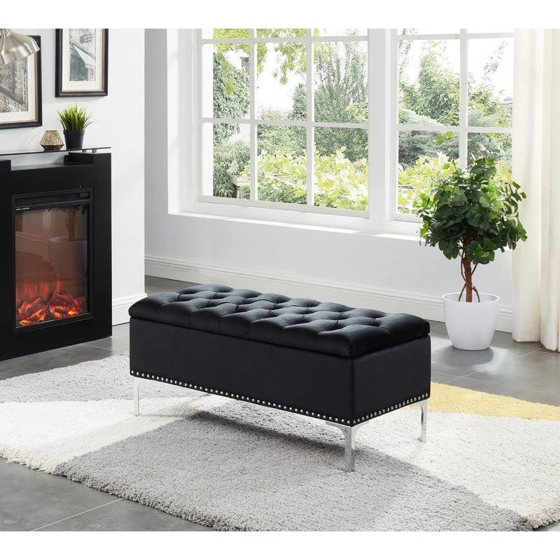 Tufted Bench with Storage C636