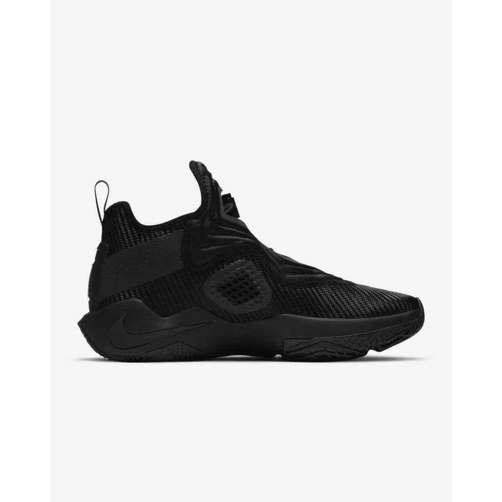 Black Basketball Sneakers Shoes G32366