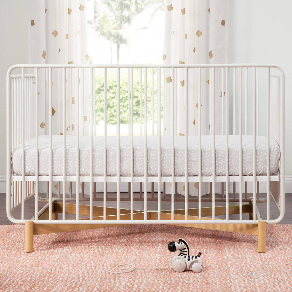 Metal Crib with Toddler Bed Conversion Kit Y8226
