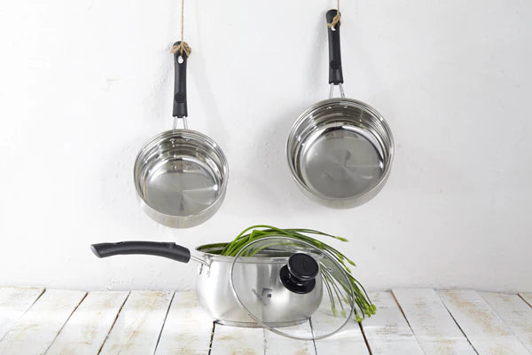 Stainless-Steel Sauce Pan with Glass Lid 16cm A102