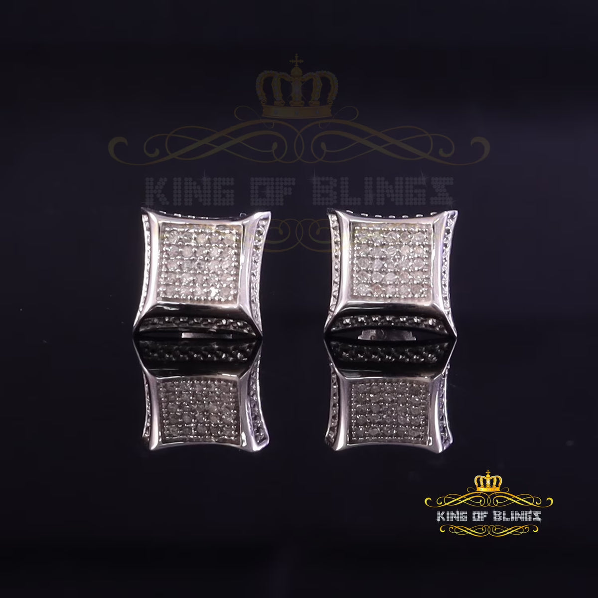 White Kite Stud Earrings Q815719