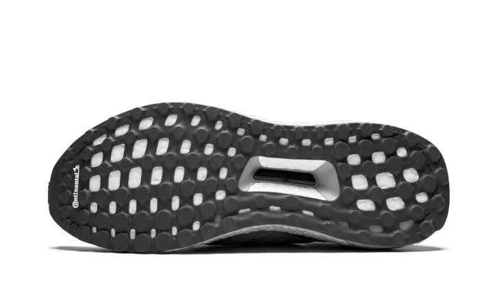 Ultraboost 12 Q4678