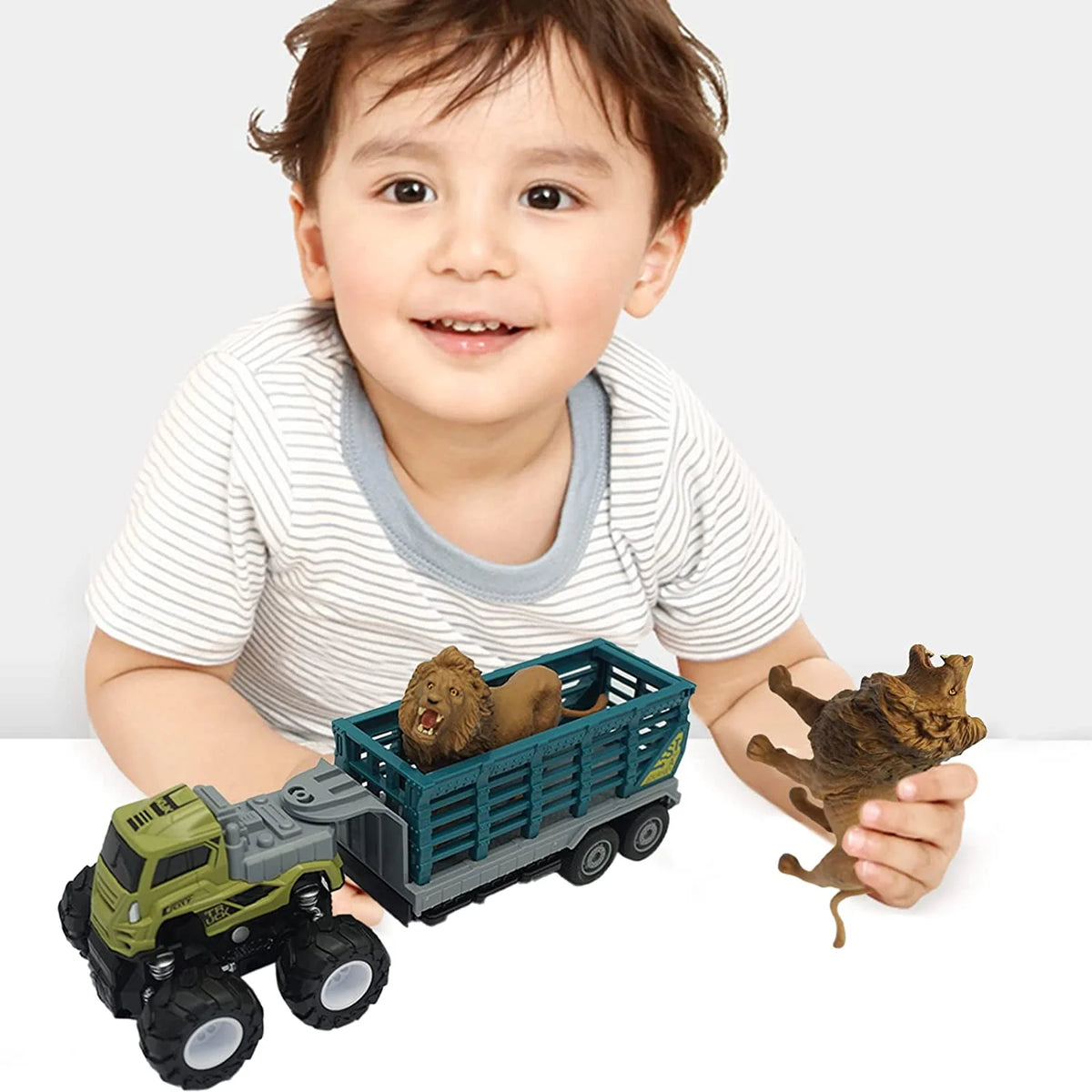 Friction Powered Toy Cars Animal Transporter with Lion Figurine E669