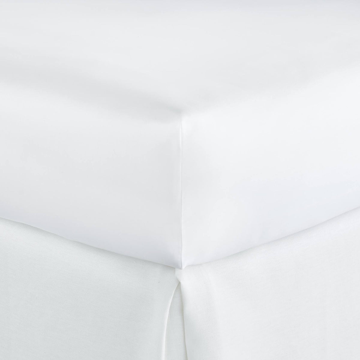 King White Fitted Sheet O8076